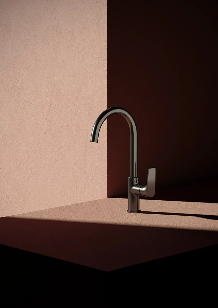 Kitchen mixer with gooseneck spout