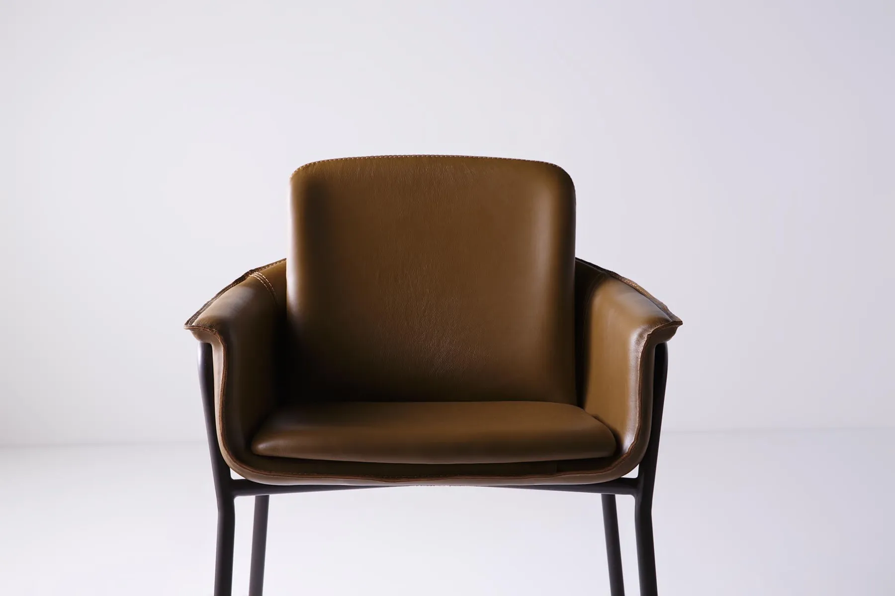 OMG chair, front view